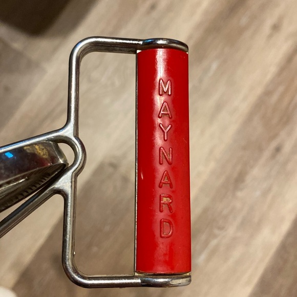 ✨Vintage Maynard Hand Egg Beater ✨ - Picture 2 of 7